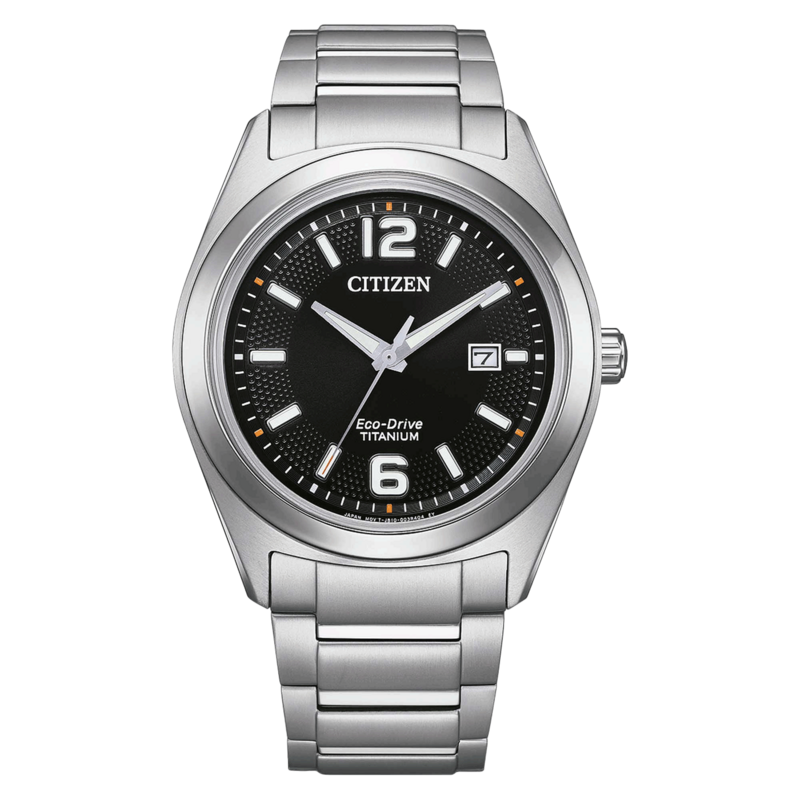 Montre Citizen avec cadran noir et bracelet en titane argenté