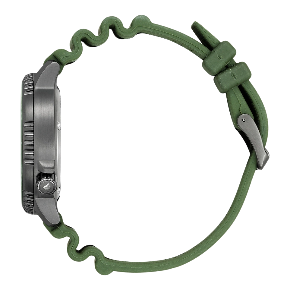 Grünes Armbanduhr mit Metallschnalle