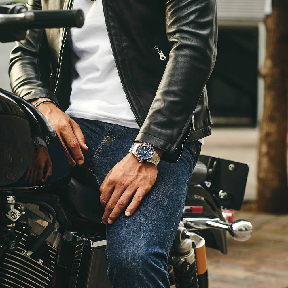 NB6030-59L Series 8 GMT