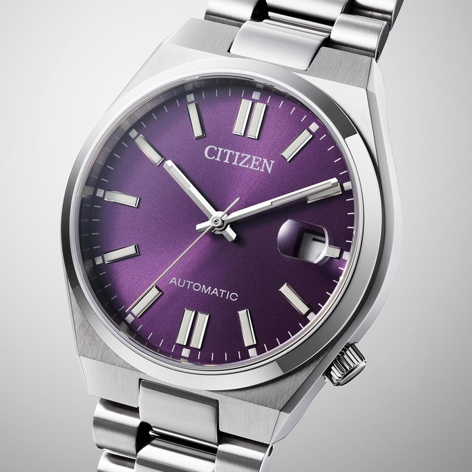 Citizen-Uhr mit lila Zifferblatt und silbernem Armband, Automatikwerk.