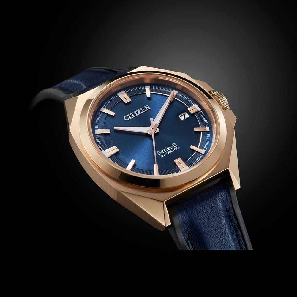 Montre automatique Citizen Series 8 avec cadran bleu et bracelet en cuir
