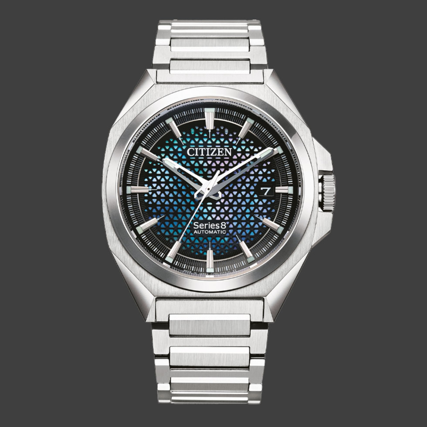 Citizen Series 8 Automatikuhr mit einzigartigem Zifferblatt und Stahlarmband.