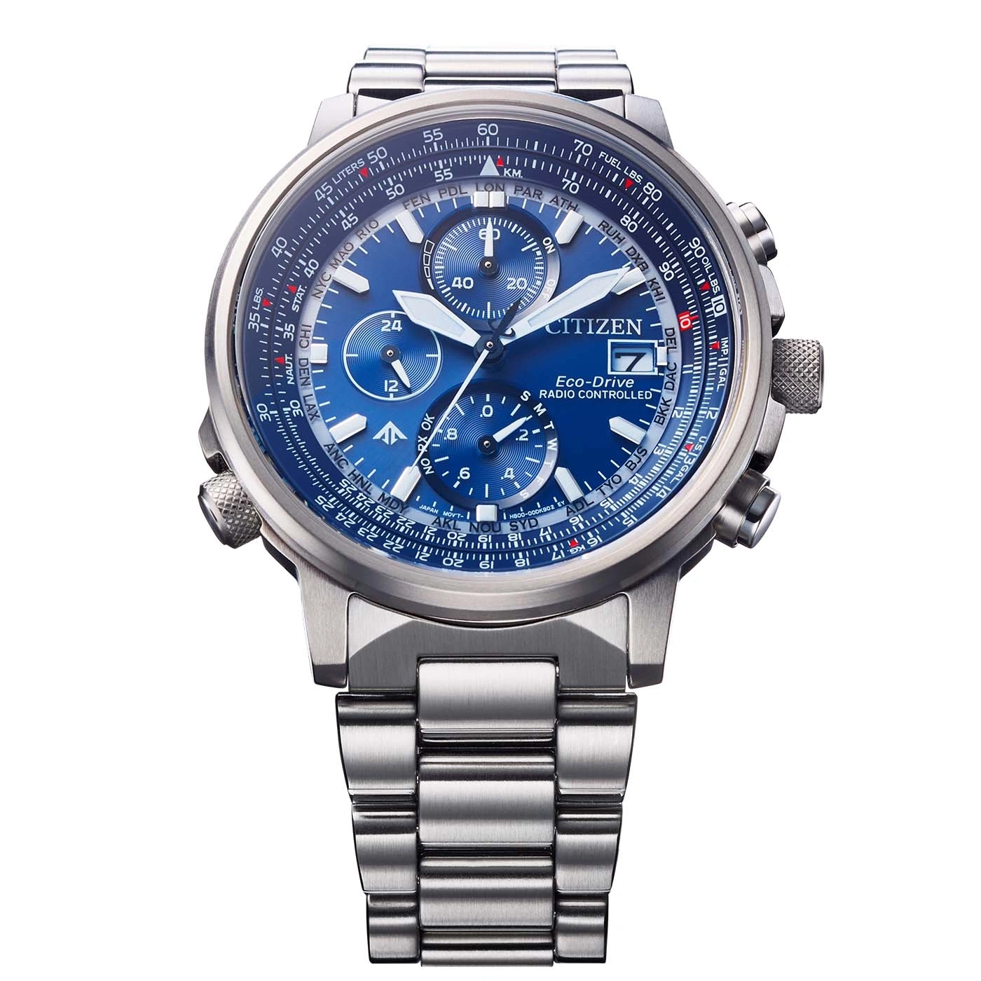 Une montre chronographe Citizen Eco-Drive avec cadran bleu et bracelet en argent