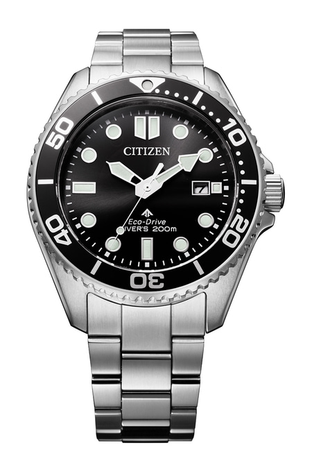 Citizen-Uhr mit schwarzem Zifferblatt und silbernem Armband, Eco-Drive, Taucheruhr 200m