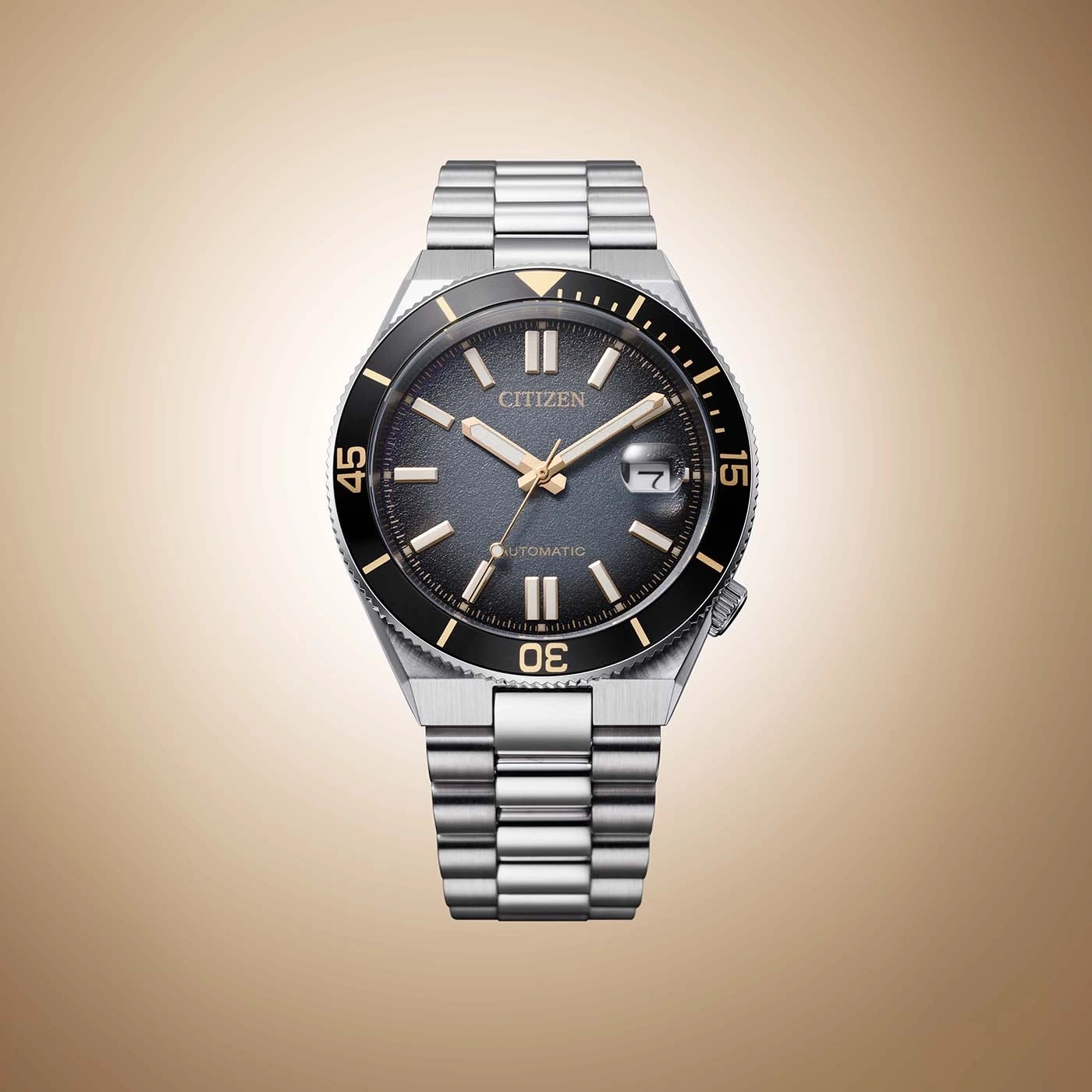Silberne und schwarze Citizen Automatik-Uhr mit Metallarmband