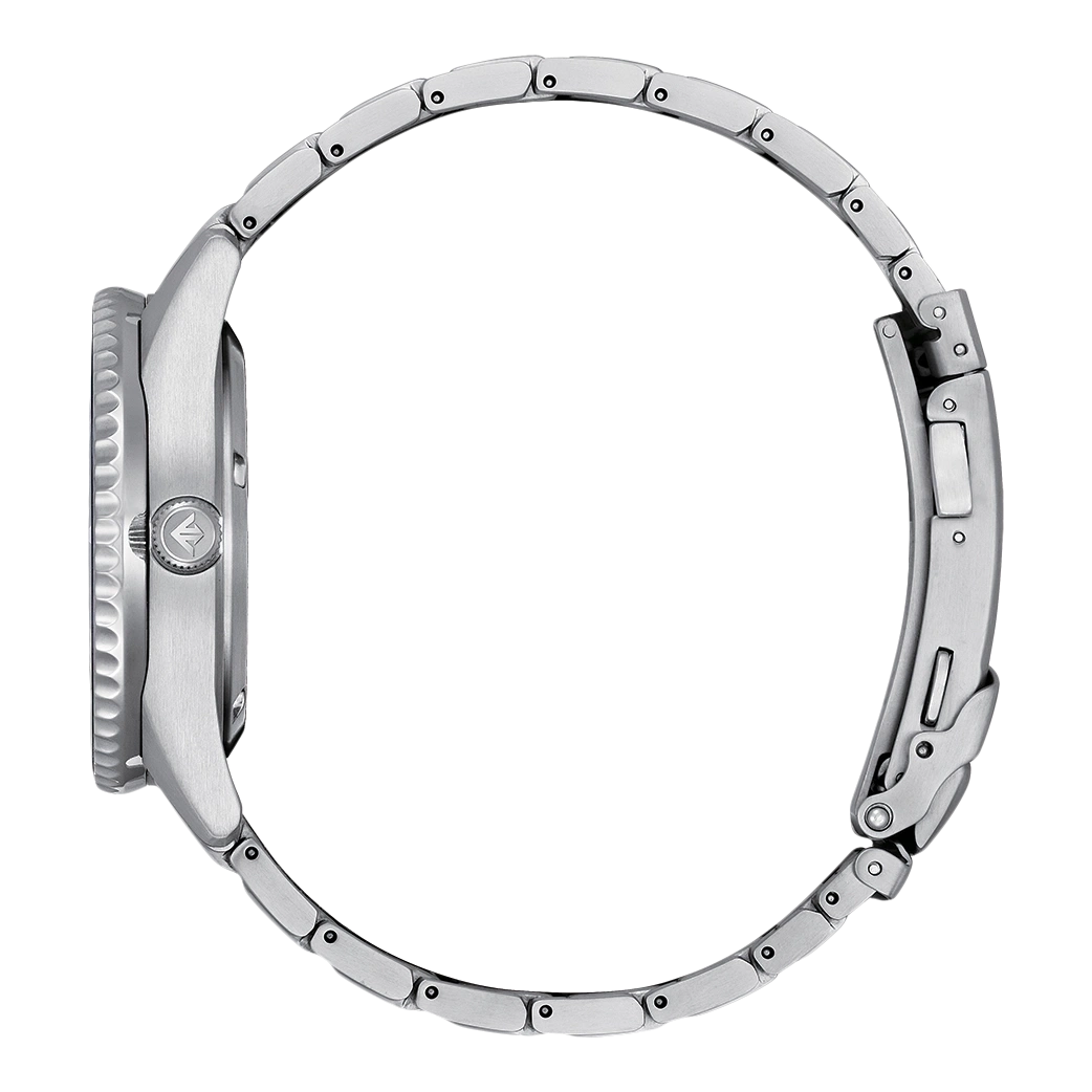 Vue latérale d'une montre bracelet en acier inoxydable avec fermoir déployant.
